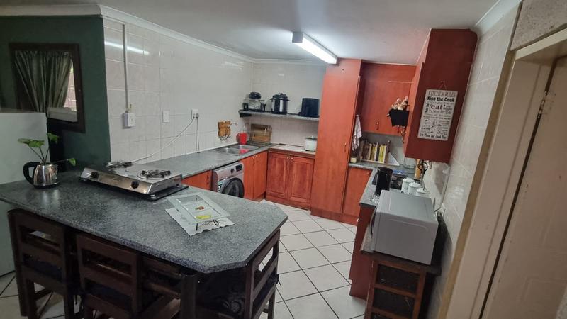 2 Bedroom Property for Sale in Vaalpark Free State